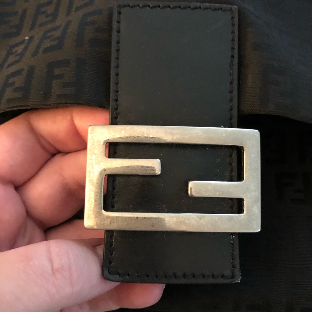 FENDI Mamma Baguette - Picture 4 of 9